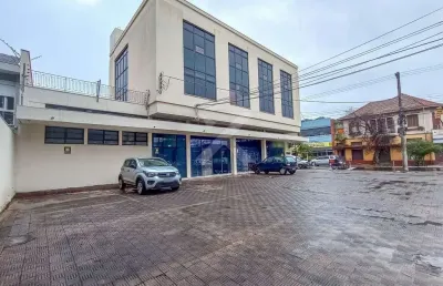 Prédio para alugar na avenida cairu, 581, navegantes, porto alegre por r$ 15.000