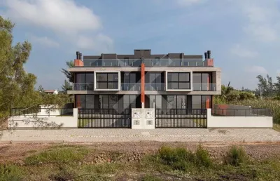 Casa com 3 quartos à venda na brasília, 113, itapeva, torres por r$ 1.650.000