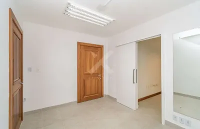 Sala comercial para alugar na rua padre chagas, 140, moinhos de vento, porto alegre por r$ 3.700