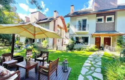 Casa em condomínio fechado com 3 quartos à venda na armando chaves, 344, suzana, canela por r$ 1.590.000