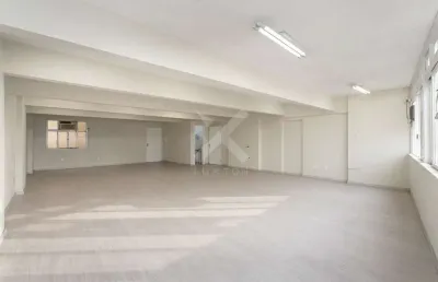 Sala comercial à venda na praça osvaldo cruz, 15, centro histórico, porto alegre por r$ 465.000