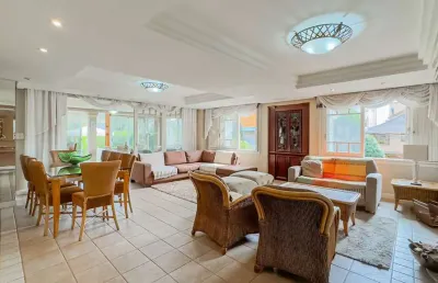 Casa com 5 quartos à venda na rua general francisco de paula cidade, 444, chácara das pedras, porto alegre por r$ 2.950.000