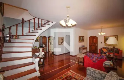 Casa para venda - jardim teresa, 5 quartos,  301 m² - são paulo