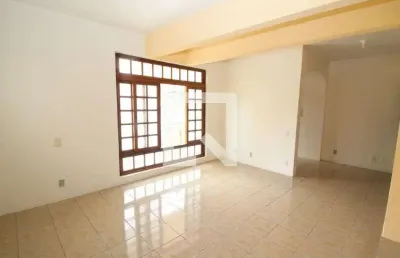 Casa para venda - partenon, 3 quartos,  345 m² - porto alegre
