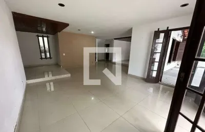 Casa para venda - freguesia , 5 quartos,  450 m² - rio de janeiro