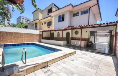 Casa / sobrado em condomínio para venda - freguesia , 3 quartos,  256 m² - rio de janeiro