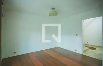 Casa para venda - moema, 3 quartos,  250 m² - são paulo