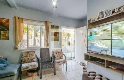Casa para venda - medianeira, 3 quartos,  200 m² - porto alegre
