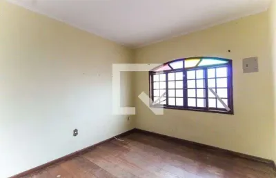 Casa para venda - itaquera, 4 quartos,  236 m² - são paulo