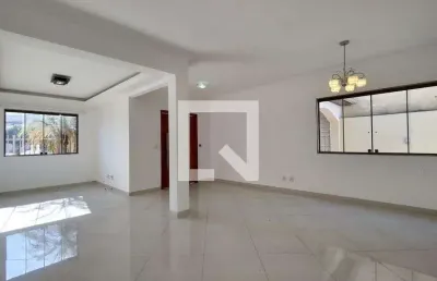 Casa para venda - taquara, 3 quartos,  363 m² - rio de janeiro