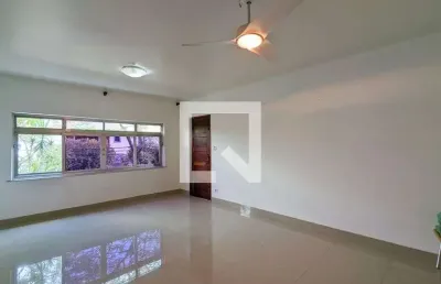 Casa para venda - taboão, 4 quartos,  200 m² - são bernardo do campo