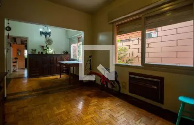 Casa para venda - cristal , 3 quartos,  200 m² - porto alegre