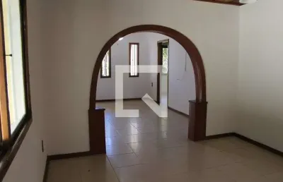 Casa para venda - jardim itu-sabará, 3 quartos,  366 m² - porto alegre