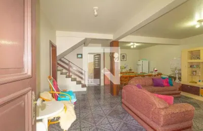 Casa para venda - niterói, 4 quartos,  330 m² - canoas