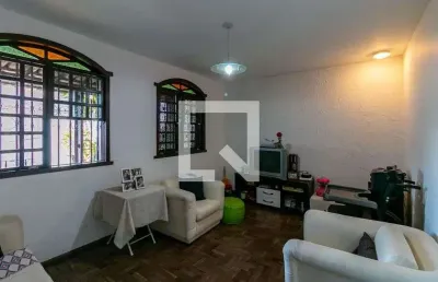 Casa para venda - alto caiçaras, 3 quartos,  275 m² - belo horizonte