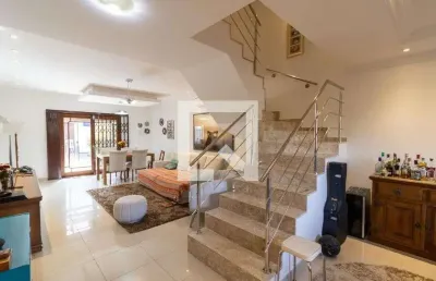 Casa para venda - guarujá, 3 quartos,  375 m² - porto alegre