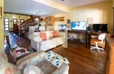 Casa para venda - guarujá, 3 quartos,  235 m² - porto alegre