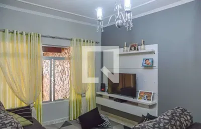 Casa para venda - paulicéia, 3 quartos,  248 m² - são bernardo do campo