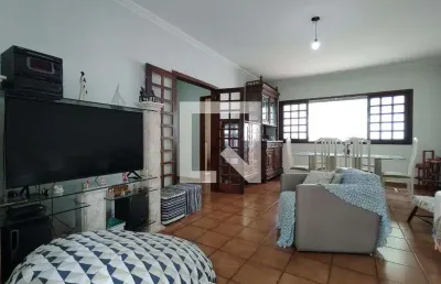 Casa para venda - freguesia , 3 quartos,  226 m² - rio de janeiro