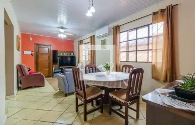 Casa para venda - camaquã, 2 quartos,  126 m² - porto alegre
