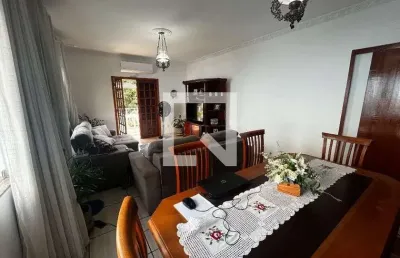 Casa para venda - jardim guanabara, 4 quartos,  184 m² - rio de janeiro
