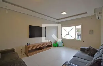Casa para venda - camaquã, 4 quartos,  375 m² - porto alegre