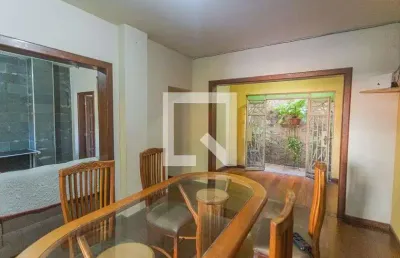 Casa para venda - pompéia, 4 quartos,  321 m² - belo horizonte