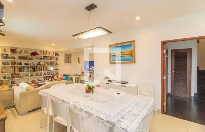 Casa para venda - jardim guanabara, 4 quartos,  325 m² - rio de janeiro