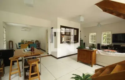 Casa para venda - jacarepaguá, 4 quartos,  700 m² - rio de janeiro