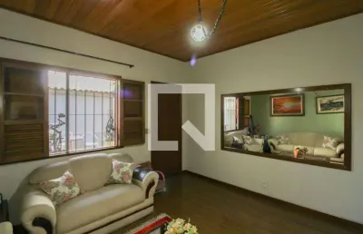 Casa para venda - planalto, 3 quartos,  260 m² - belo horizonte