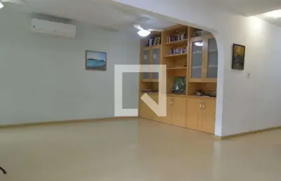 Casa para venda - taquara, 3 quartos,  369 m² - rio de janeiro