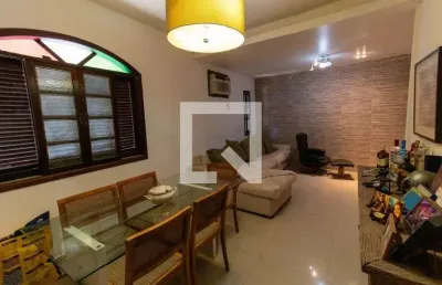 Casa para venda - piratininga, 2 quartos,  400 m² - niterói