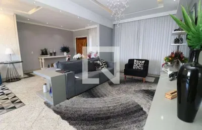 Casa para venda - jardim guanabara, 3 quartos,  450 m² - rio de janeiro