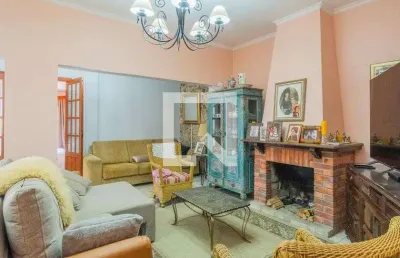 Casa para venda - cristal , 3 quartos,  299 m² - porto alegre
