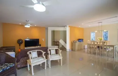 Casa / sobrado em condomínio para venda - vargem grande, 4 quartos,  358 m² - rio de janeiro