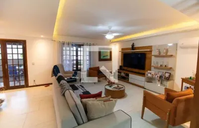 Casa para venda - engenho do mato, 5 quartos,  750 m² - niterói