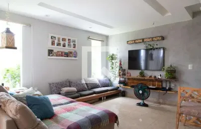 Casa / sobrado em condomínio para venda - vargem pequena, 3 quartos,  270 m² - rio de janeiro