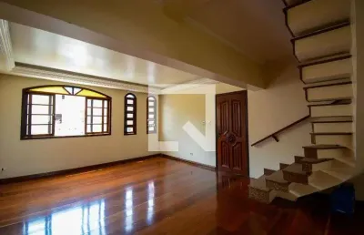 Casa para venda - taboão, 3 quartos,  232 m² - são bernardo do campo