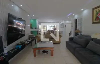 Casa para venda - interlagos, 3 quartos,  300 m² - são paulo