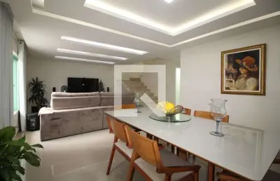 Casa / sobrado em condomínio para venda - taquara, 4 quartos,  560 m² - rio de janeiro