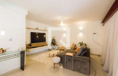 Casa para venda - freguesia , 3 quartos,  360 m² - rio de janeiro