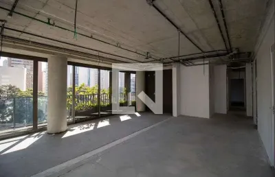 Apartamento para venda - itaim bibi, 3 quartos,  209 m² - são paulo