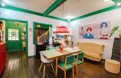 Casa para venda - mont&apos;serrat, 3 quartos,  199 m² - porto alegre