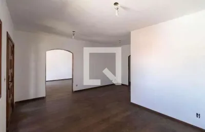 Casa para venda - copacabana, 3 quartos,  220 m² - belo horizonte