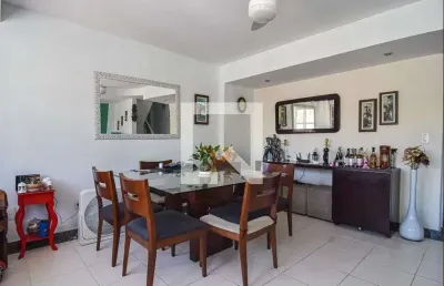 Casa para venda - camboinhas, 6 quartos,  202 m² - niterói