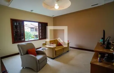 Casa / sobrado em condomínio para venda - itaipu, 4 quartos,  350 m² - niterói