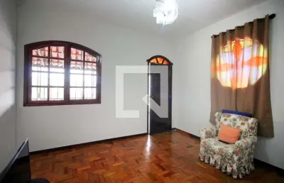 Casa para venda - ipiranga, 4 quartos,  431 m² - belo horizonte