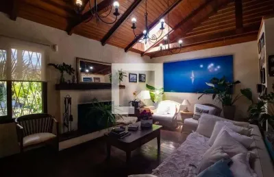 Casa para venda - vila assunção , 3 quartos,  520 m² - porto alegre