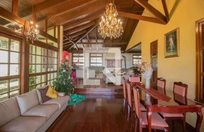 Casa para venda - teresópolis, 5 quartos,  400 m² - porto alegre