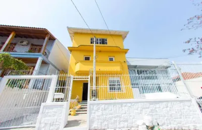 Casa para venda - medianeira, 6 quartos,  300 m² - porto alegre